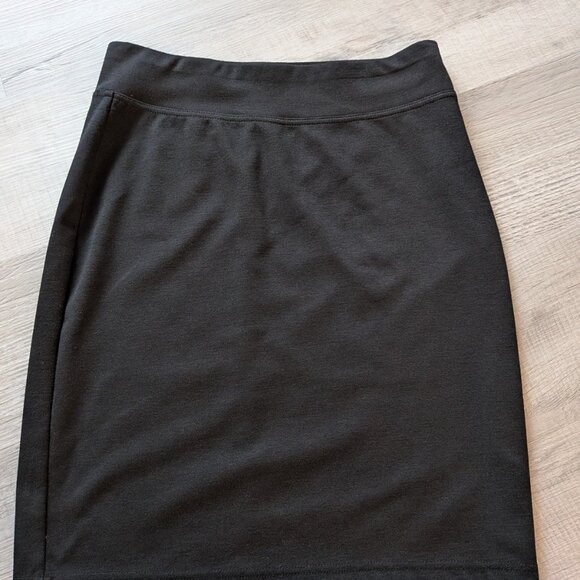 Style & Co. Dresses & Skirts - Style & Co Skirt Size Petite Medium Black Knee Length Skirt